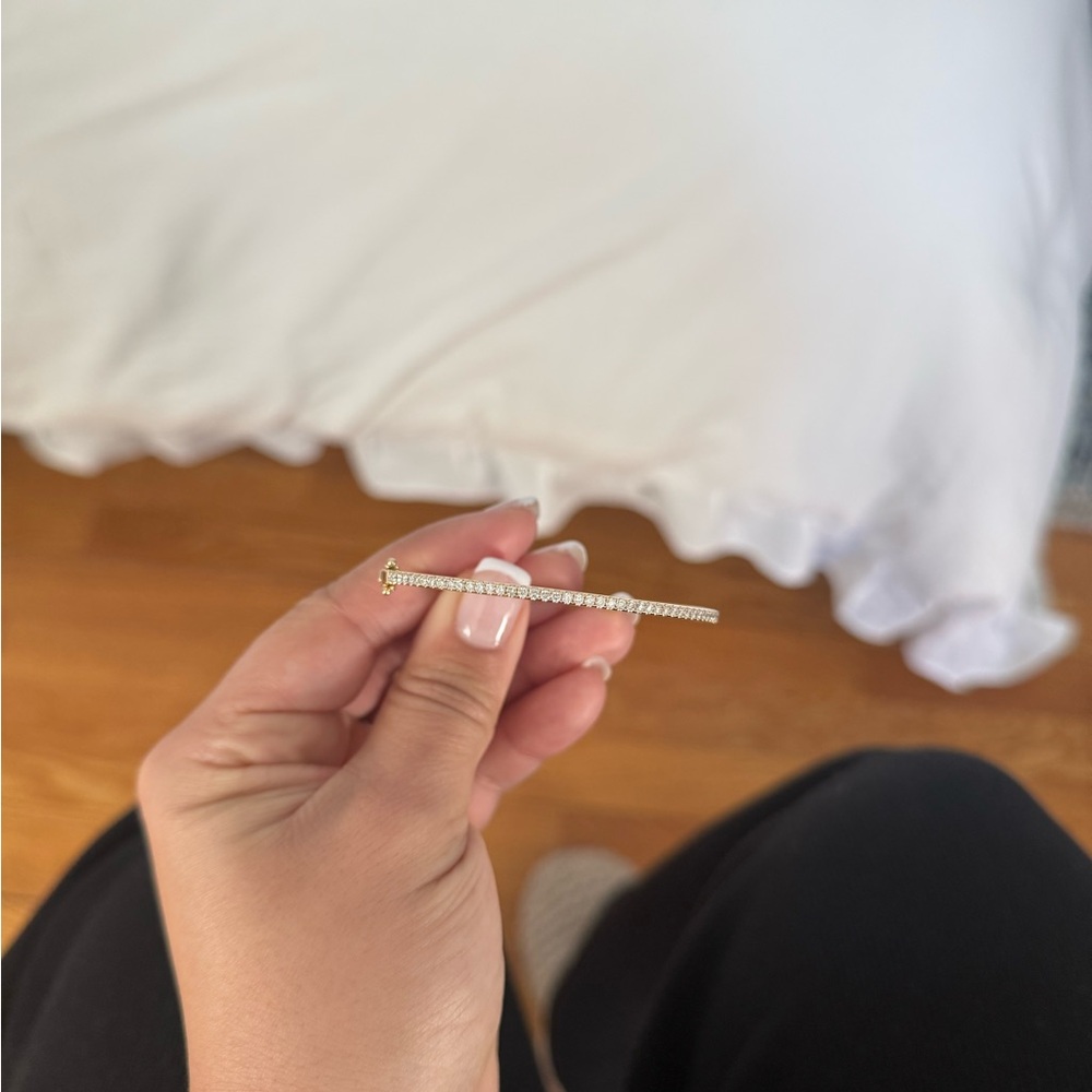 Ring Concierge Classic Diamond Bangle - image 1